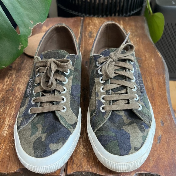 Superga Camo Sneakers - Picture 1 of 4